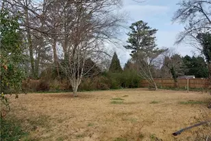 1803 Hasty Rd, Marietta, GA 30062 - Photo 18