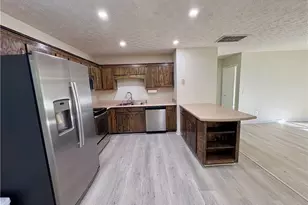 208 Maple Street S, Dawsonville, GA 30534 - Photo 6