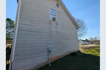 10581 Sourwood Court, Jonesboro, GA 30238 - Photo 40