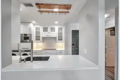 1074 Peachtree Walk NE #B504, Atlanta, GA 30309 - Photo 6