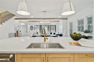 2171 James Aly, Atlanta, GA 30345 - Photo 32