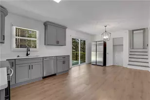 2928 Dover Dr, Duluth, GA 30096 - Photo 10