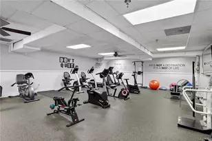 300 Johnson Ferry Road NE, Atlanta, GA 30328 - Photo 24