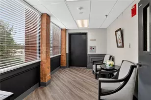 300 Johnson Ferry Road NE, Atlanta, GA 30328 - Photo 16