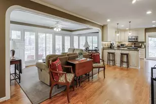 42 Pine Lake Dr, Sandy Springs, GA 30327 - Photo 14