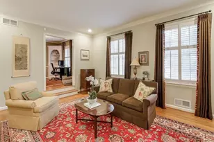 42 Pine Lake Dr, Sandy Springs, GA 30327 - Photo 4