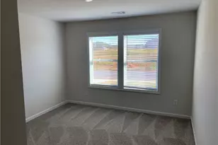 755 Rodeo Dr, Auburn, GA 30011 - Photo 12