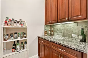 2066 Heathermere Way, Roswell, GA 30075 - Photo 10