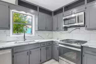 295 Lamden Ct, Lawrenceville, GA 30046 - Photo 10