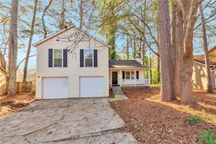 1012 Mainstreet Lake Dr, Stone Mountain, GA 30088 - Photo 1