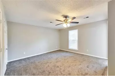 1012 Mainstreet Lake Drive, Stone Mountain, GA 30088 - Photo 20