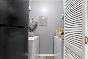 671 Windchase Ln, Stone Mountain, GA 30083 - Photo 10