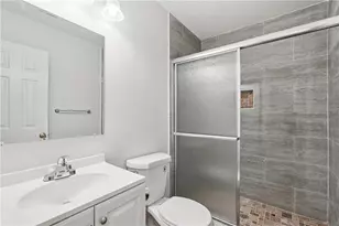 240 Plantation Glen Ct, Johns Creek, GA 30022 - Photo 16