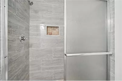 240 Plantation Glen Court, Johns Creek, GA 30022 - Photo 18