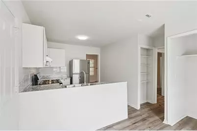 240 Plantation Glen Court, Johns Creek, GA 30022 - Photo 8