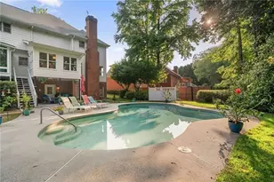 314 Savannah Pl, Loganville, GA 30052 - Photo 2