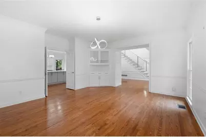 8705 River Bluff Lane, Roswell, GA 30076 - Photo 14