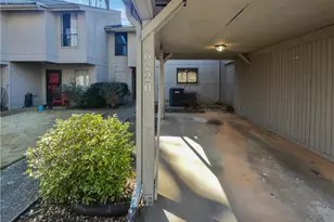 6220 Brookwood Rd, Peachtree Corners, GA 30092 - Photo 2