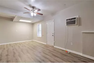 5918 Crescent Ridge Court, Lithonia, GA 30058 - Photo 20