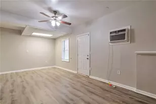 5918 Crescent Ridge Ct, Lithonia, GA 30058 - Photo 20