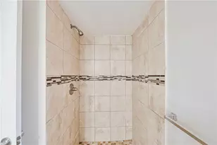 4670 Wendover Dr, Stone Mountain, GA 30083 - Photo 30