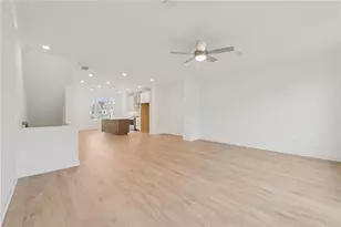 5426 Howington Ct, Buford, GA 30518 - Photo 10