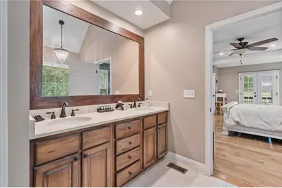 166 Woodford Way SE, Calhoun, GA 30701 - Photo 6