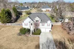 166 Woodford Way SE, Calhoun, GA 30701 - Photo 1