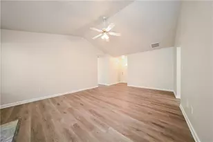 11171 Knotty Pine Pl, Hampton, GA 30228 - Photo 4