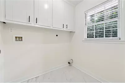 2055 Oak Road, Snellville, GA 30078 - Photo 8