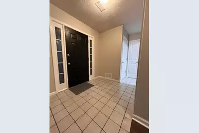 17 Benfield Circle, Cartersville, GA 30121 - Photo 4