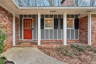 2121 Skytop Dr, Stone Mountain, GA 30087 - Photo 2