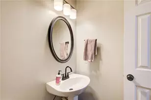 384 Minix Rd, Sharpsburg, GA 30277 - Photo 10