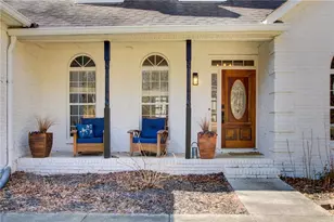 384 Minix Rd, Sharpsburg, GA 30277 - Photo 2