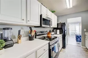 4119 Ravenwood Ct, Union City, GA 30291 - Photo 6