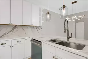 2499 Peachtree Road NE, Atlanta, GA 30305 - Photo 8