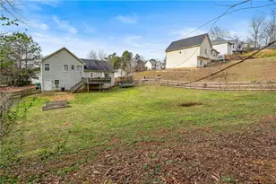 1028 Whispering Woods Dr, Canton, GA 30114 - Photo 32