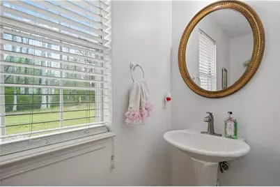 135 Creekview Dr, Newnan, GA 30263 - Photo 12