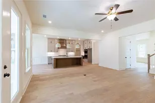 8290 Creekside Overlook Dr, Gainesville, GA 30506 - Photo 14