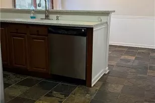 1399 Sisters Ct, Lawrenceville, GA 30043 - Photo 4