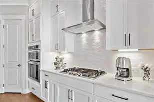 1104 Thomas St, Woodstock, GA 30188 - Photo 10