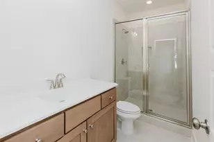 8320 Creekside Overlook Dr, Gainesville, GA 30506 - Photo 6