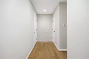 1900 Powers Ferry Trce SE, Marietta, GA 30067 - Photo 4