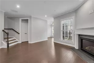 552 Ember Ln, Atlanta, GA 30318 - Photo 22