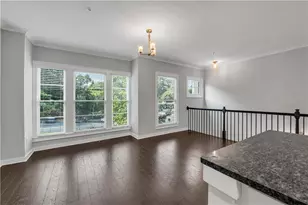 552 Ember Ln, Atlanta, GA 30318 - Photo 14