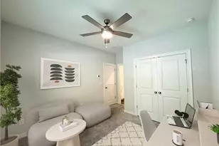 552 Ember Ln, Atlanta, GA 30318 - Photo 10