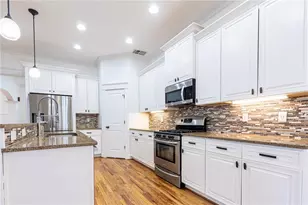 2288 Oakview Rd NE, Atlanta, GA 30317 - Photo 24