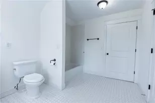 2288 Oakview Rd NE, Atlanta, GA 30317 - Photo 52