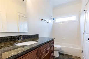 2288 Oakview Rd NE, Atlanta, GA 30317 - Photo 32