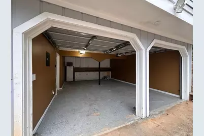 10750 Plantation Bridge Drive, Alpharetta, GA 30022 - Photo 2